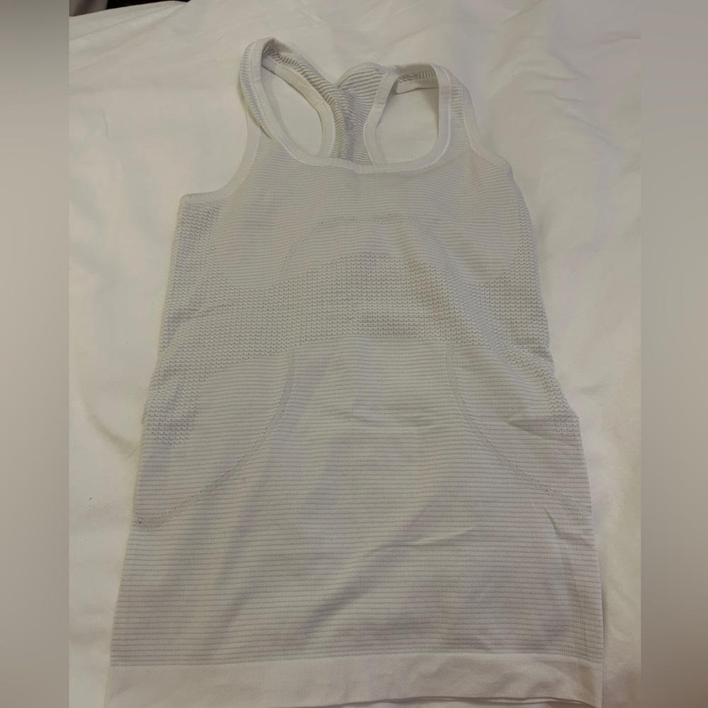 Lululemon Swift Tech Racerback 2.0